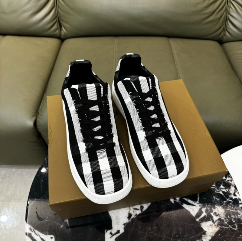 Comfortable Bxrbxrry Sneakers 115408