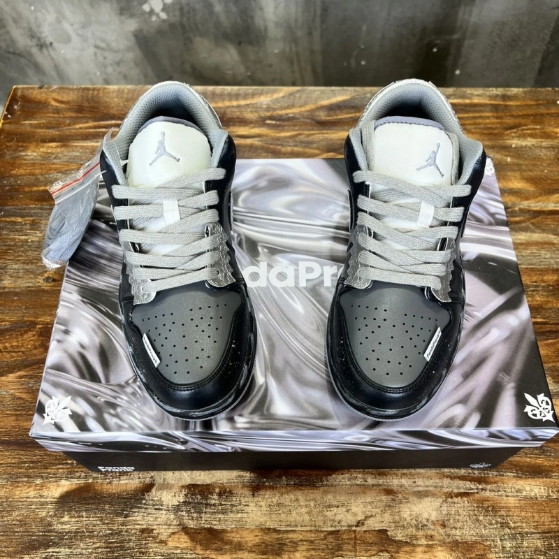 Minimalist Nxkx Sneakers 199945