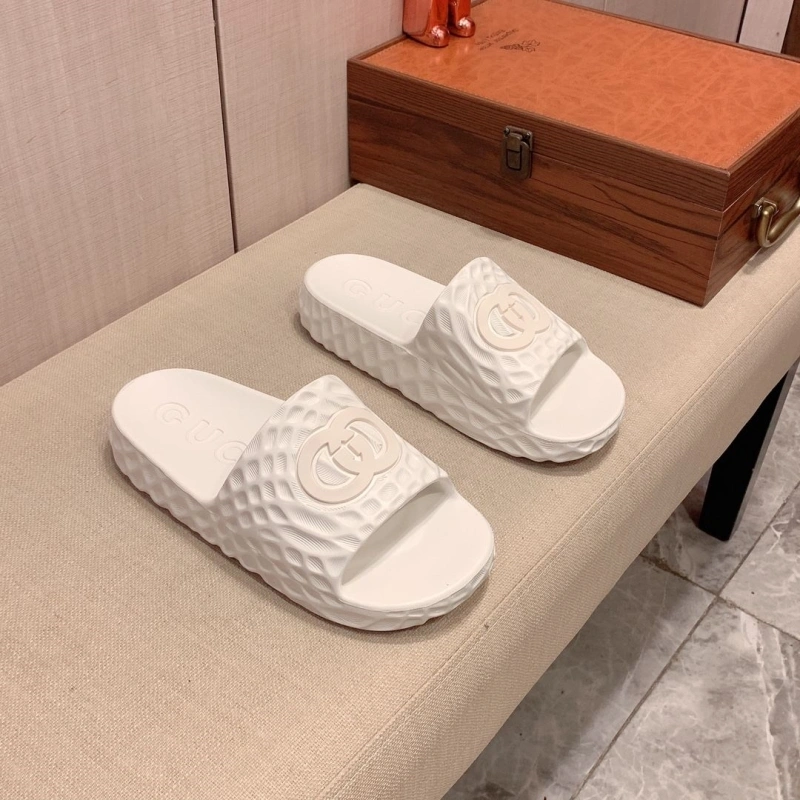 Elegant Gxccx Slippers 164237