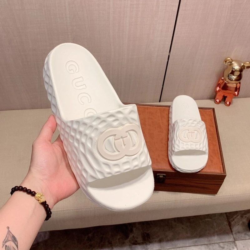 Elegant Gxccx Slippers 164237
