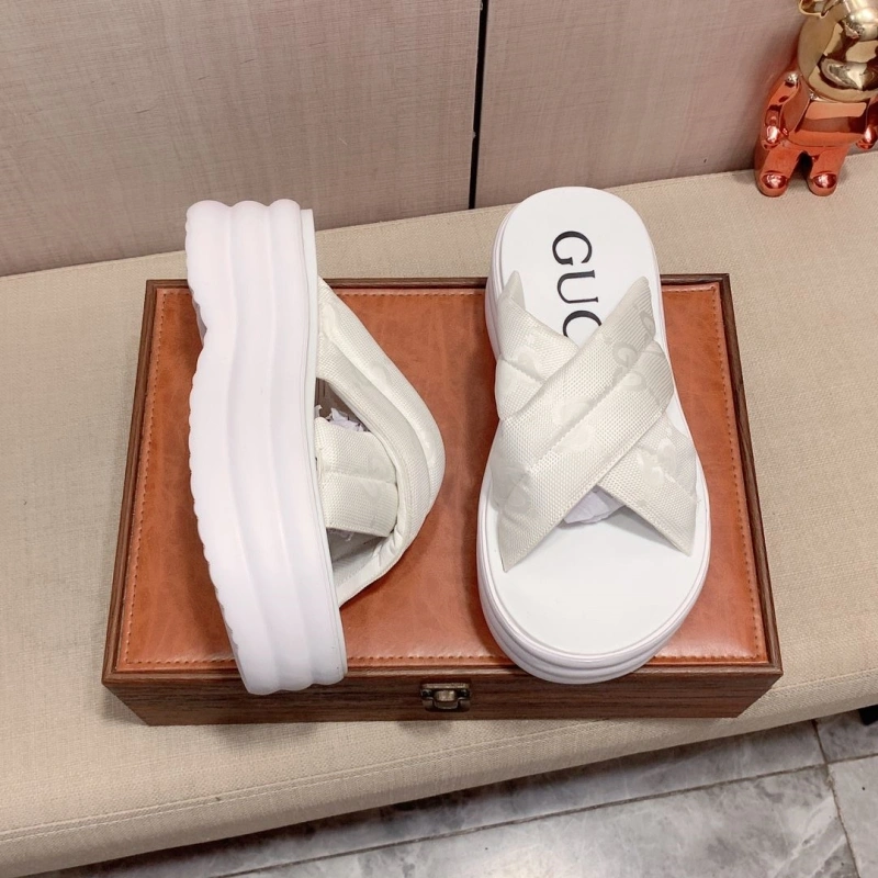 Gxccx Slippers Timeless 164227