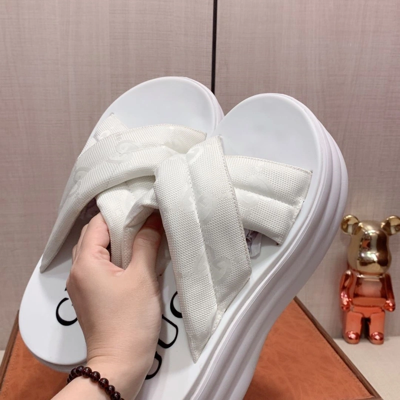 Gxccx Slippers Timeless 164227