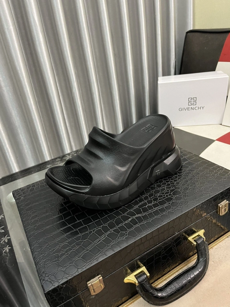 Gxvxnchy Slippers GoodFit 154385