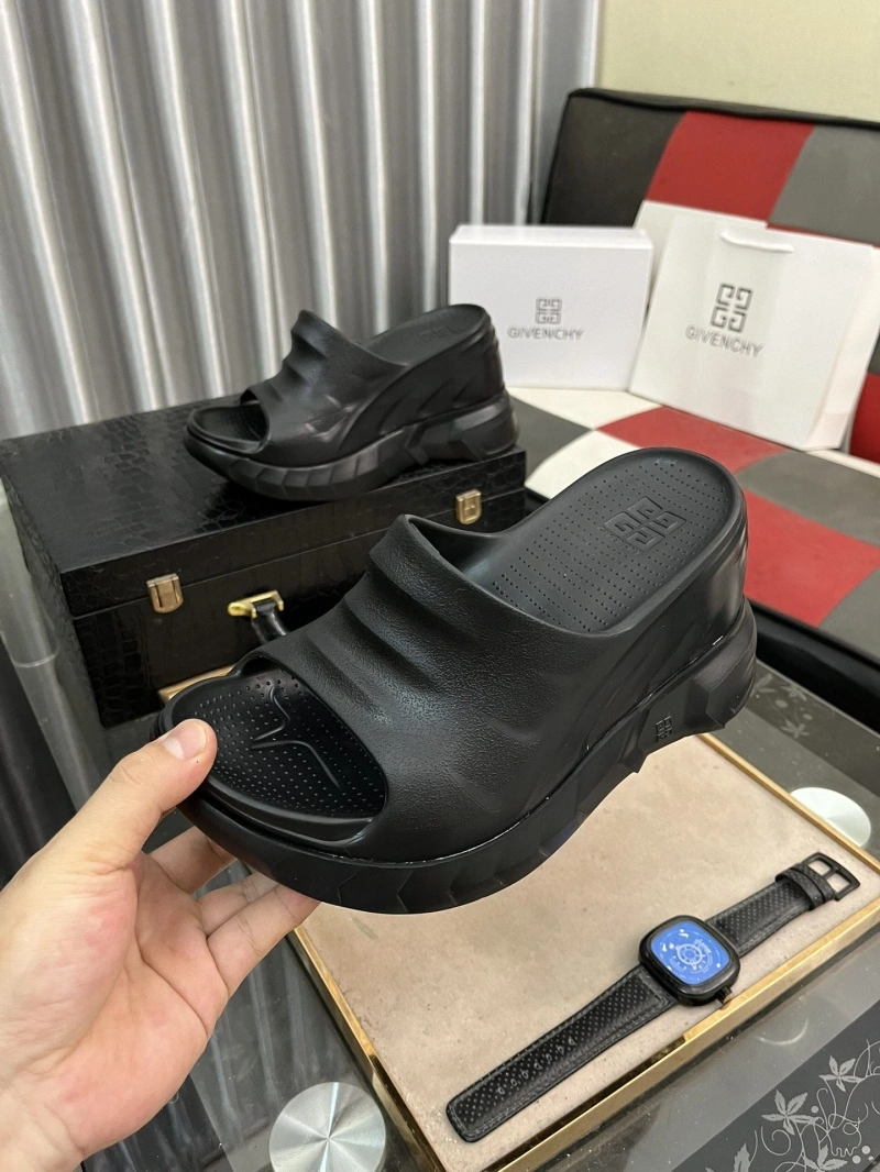 Gxvxnchy Slippers GoodFit 154385