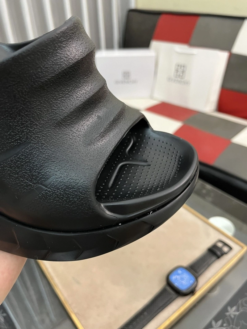 Gxvxnchy Slippers GoodFit 154385