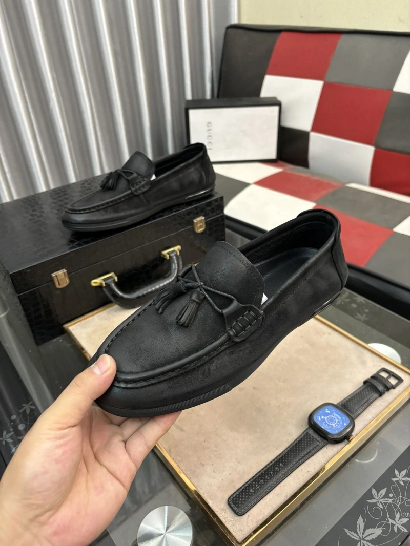 Stylish Gxccx Leather Shoes 163149