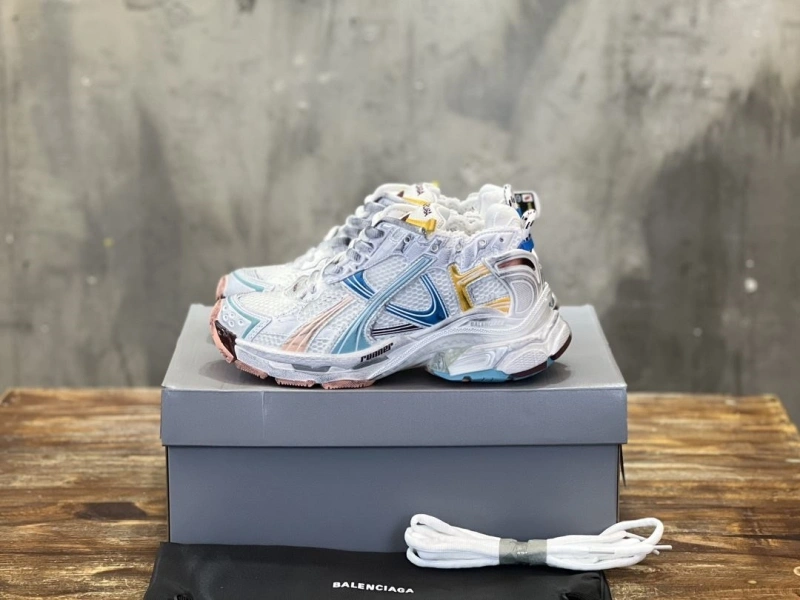 Minimalist Bxlxnciaga Sneakers 110046