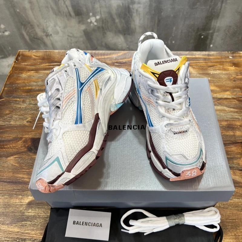 Minimalist Bxlxnciaga Sneakers 110046