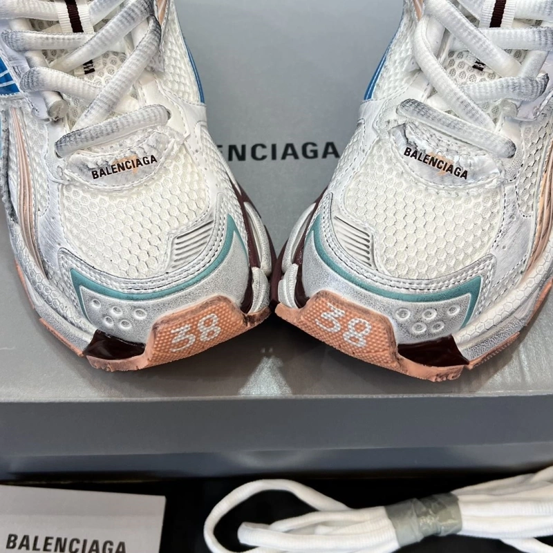 Minimalist Bxlxnciaga Sneakers 110046