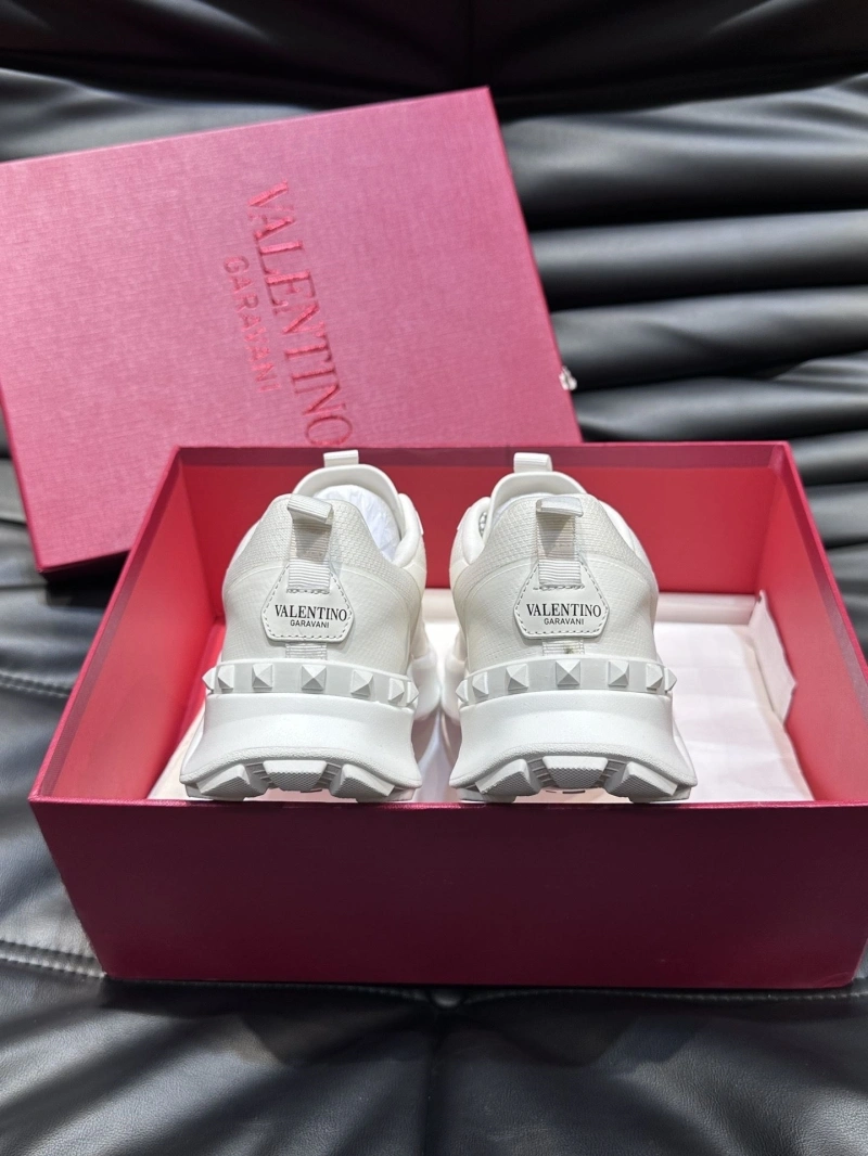 Lightweight Vxlxntino Sneakers 231579