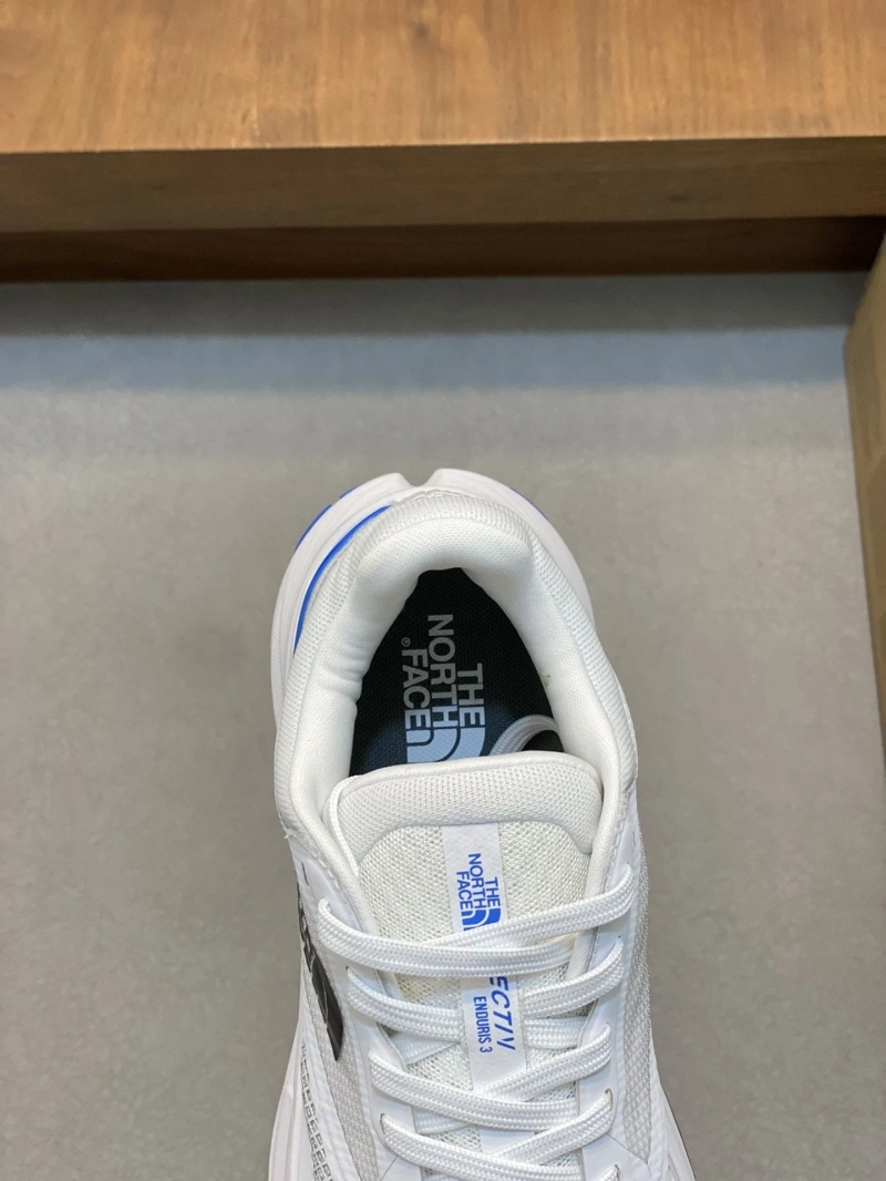 Bright Vxlxntino Sneakers 231575