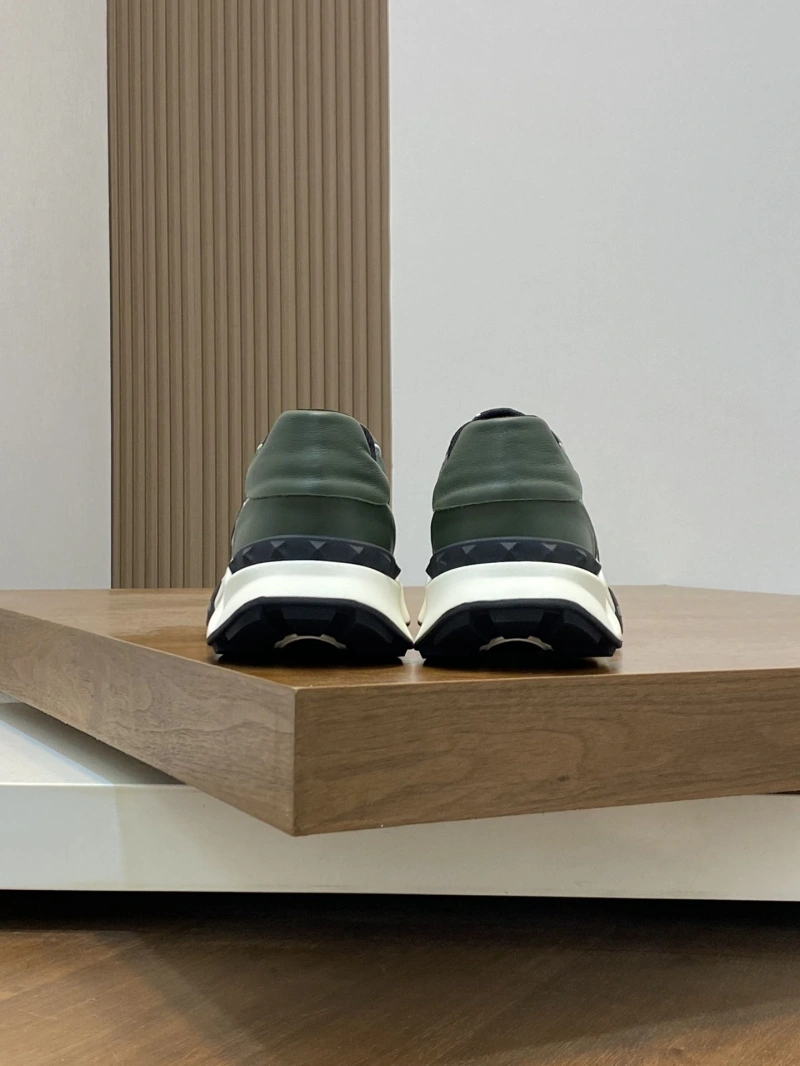 Trendsetting Vxlxntino Sneakers 231564