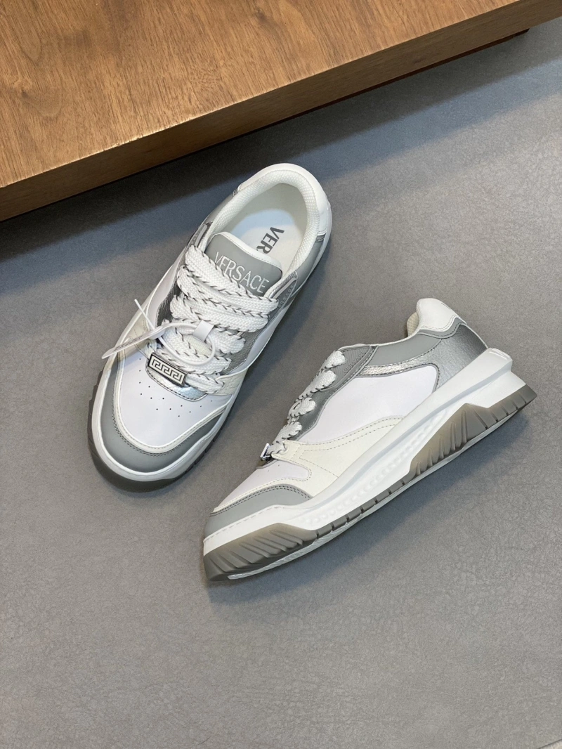 Gxvxnchy Sneakers AllSeason 154232