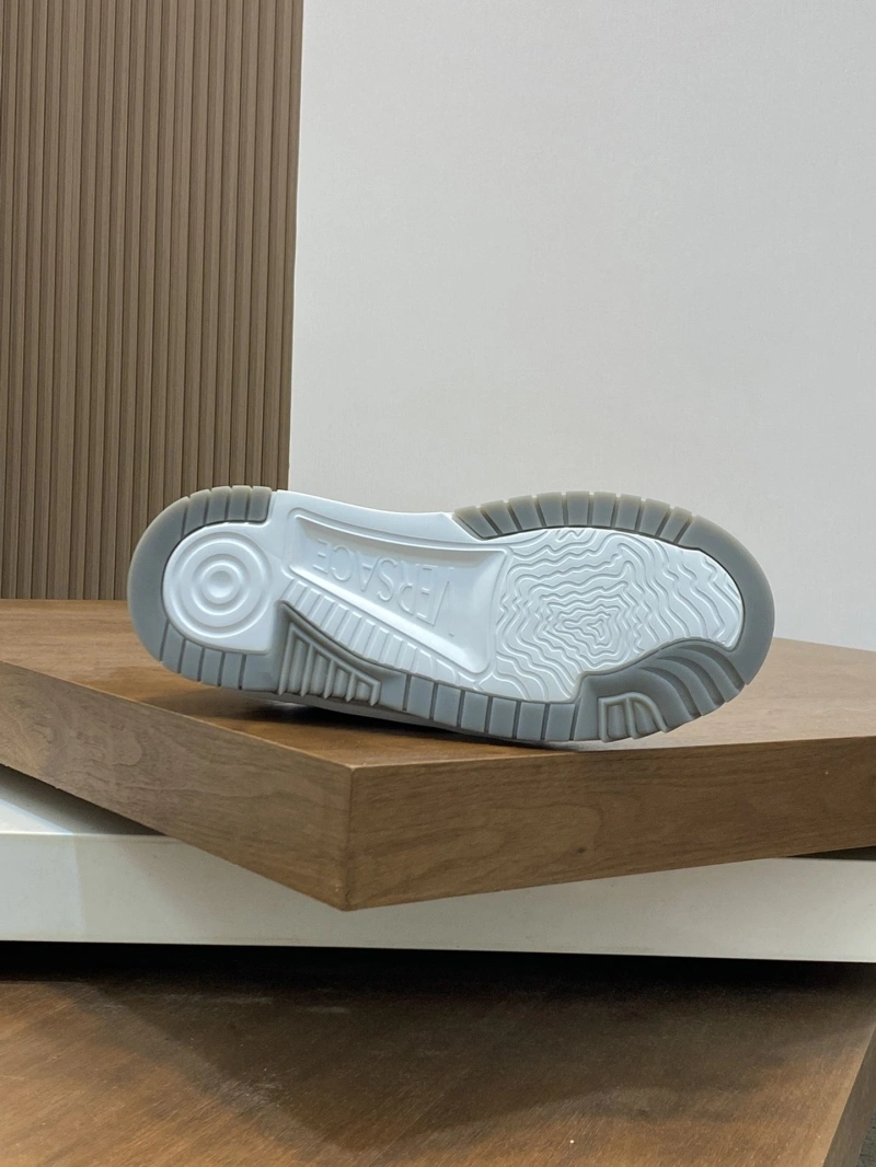 Gxvxnchy Sneakers AllSeason 154232