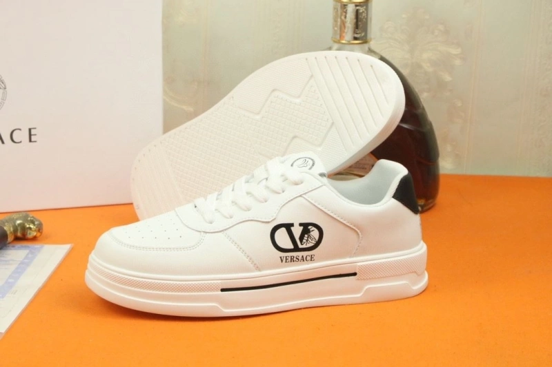 Gxvxnchy Sneakers Sophisticated 154224