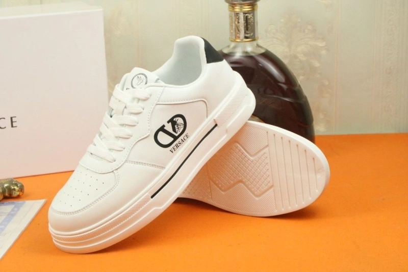 Gxvxnchy Sneakers Sophisticated 154224
