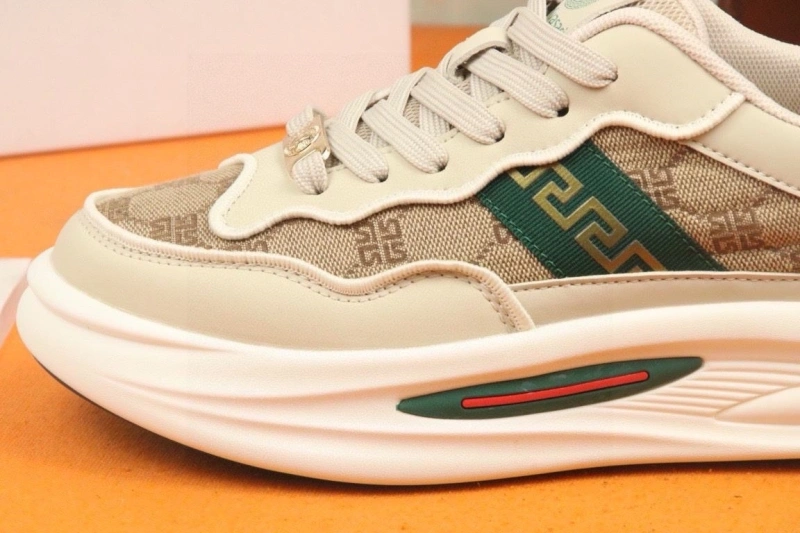 Gxvxnchy Sneakers Trendsetting 154220