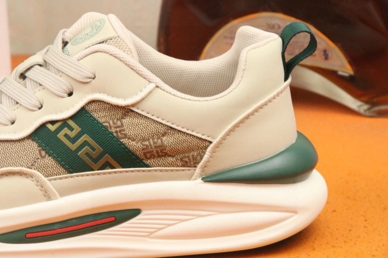 Gxvxnchy Sneakers Trendsetting 154220