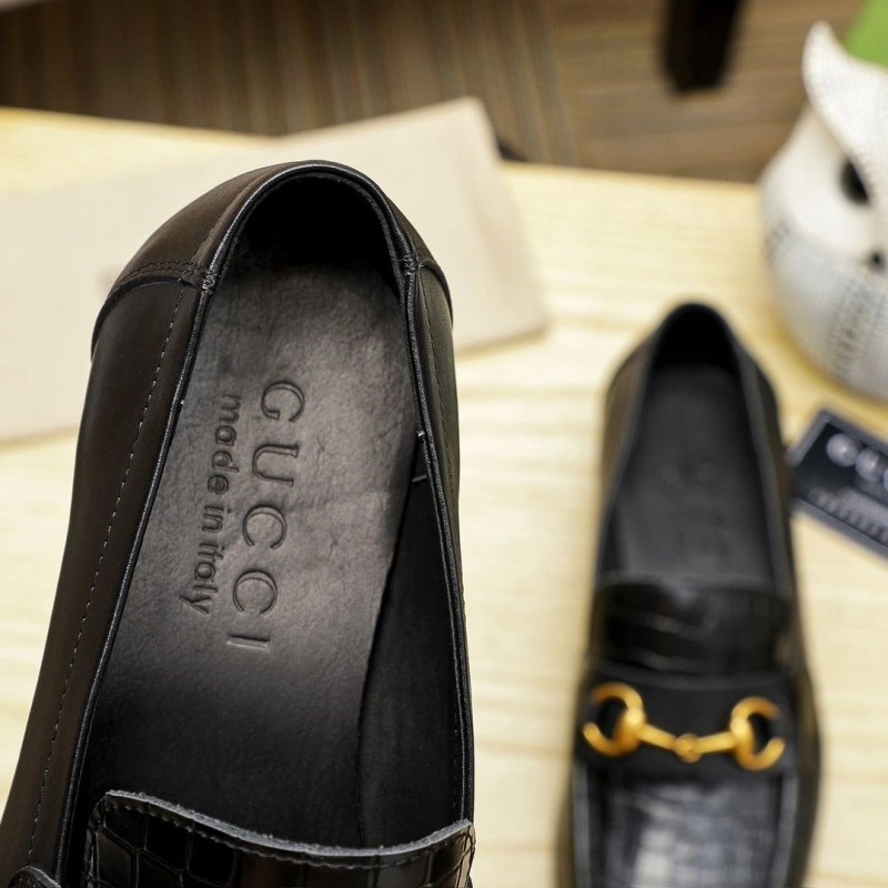 Gxccx Leather Shoes Compact 163110