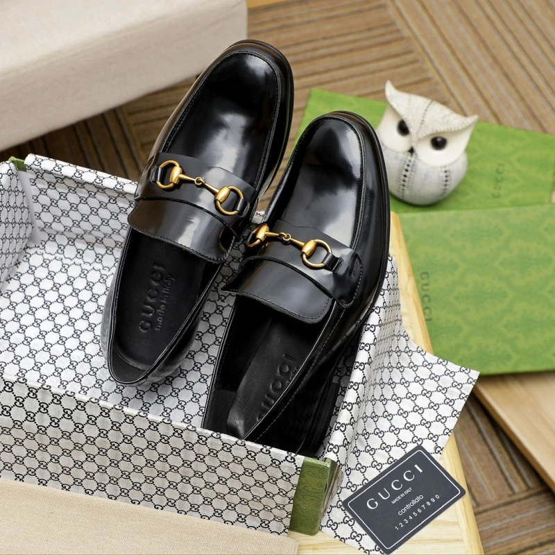 EyeCatching Gxccx Leather Shoes 163128