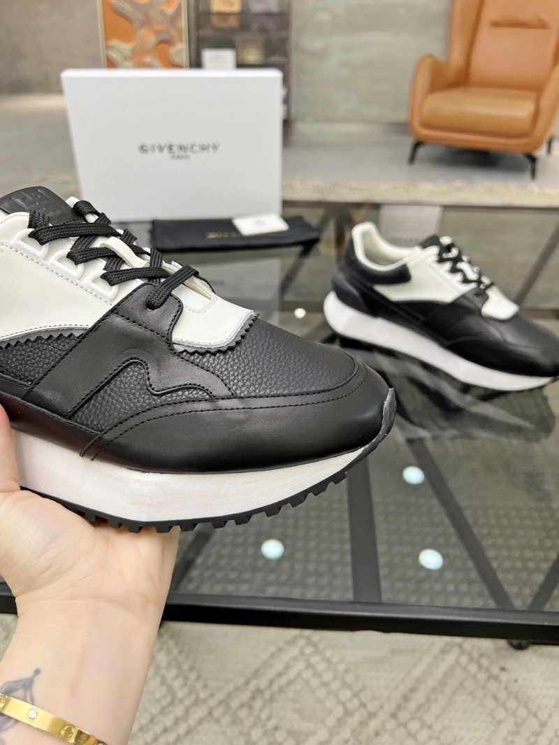 Gxvxnchy Sneakers StreetReady 154233