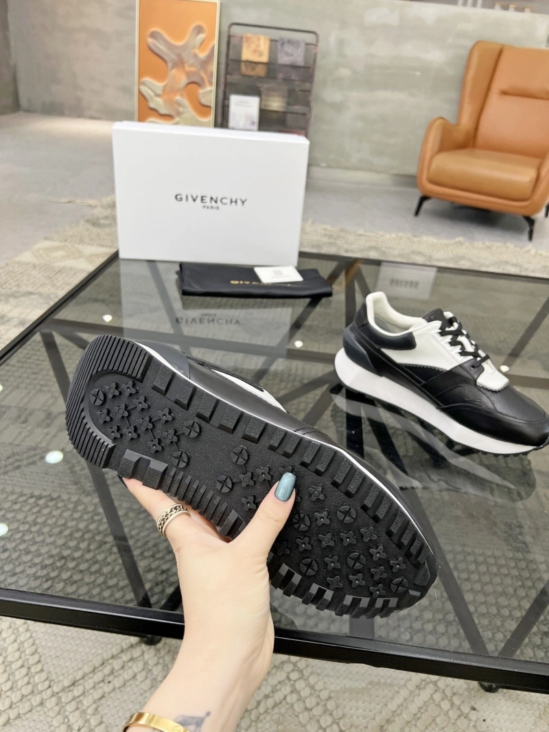 Gxvxnchy Sneakers StreetReady 154233