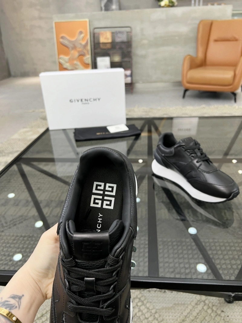 Gxvxnchy Sneakers Comfortable 154229