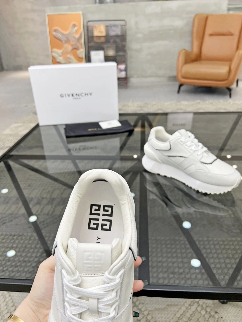 Gxvxnchy Sneakers BestValue 154218
