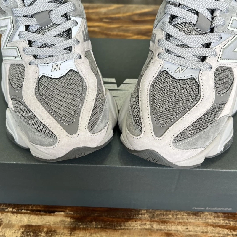 HighQuality Othxr Sneakers 216201