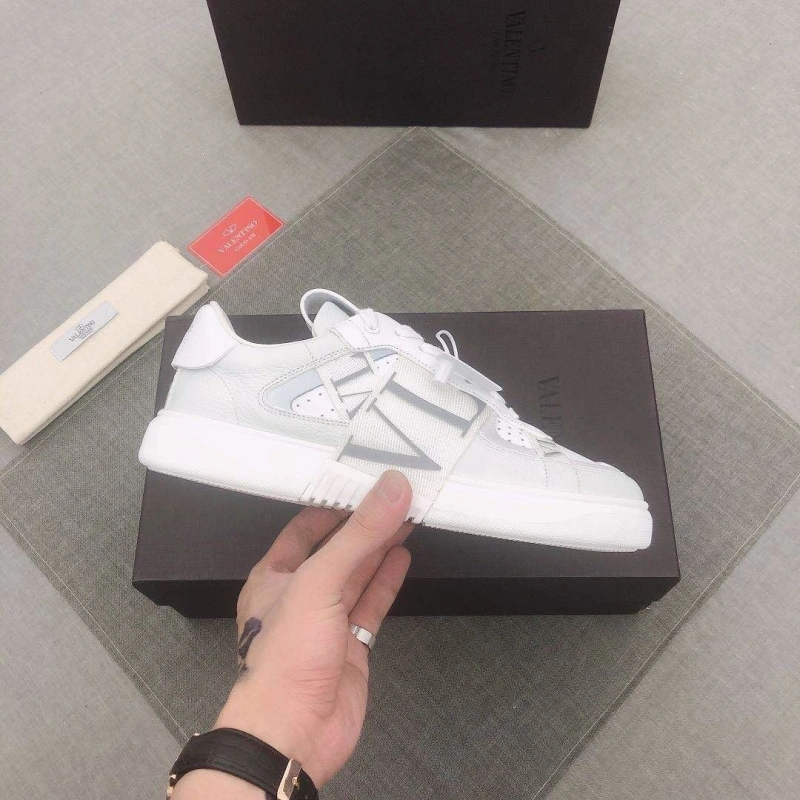 StreetReady Vxlxntino Sneakers 231558