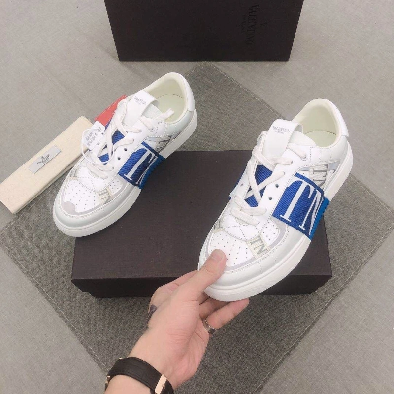 Compact Vxlxntino Sneakers 231557