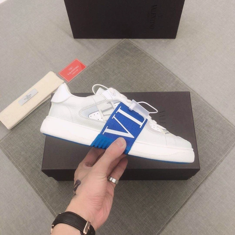 Compact Vxlxntino Sneakers 231557