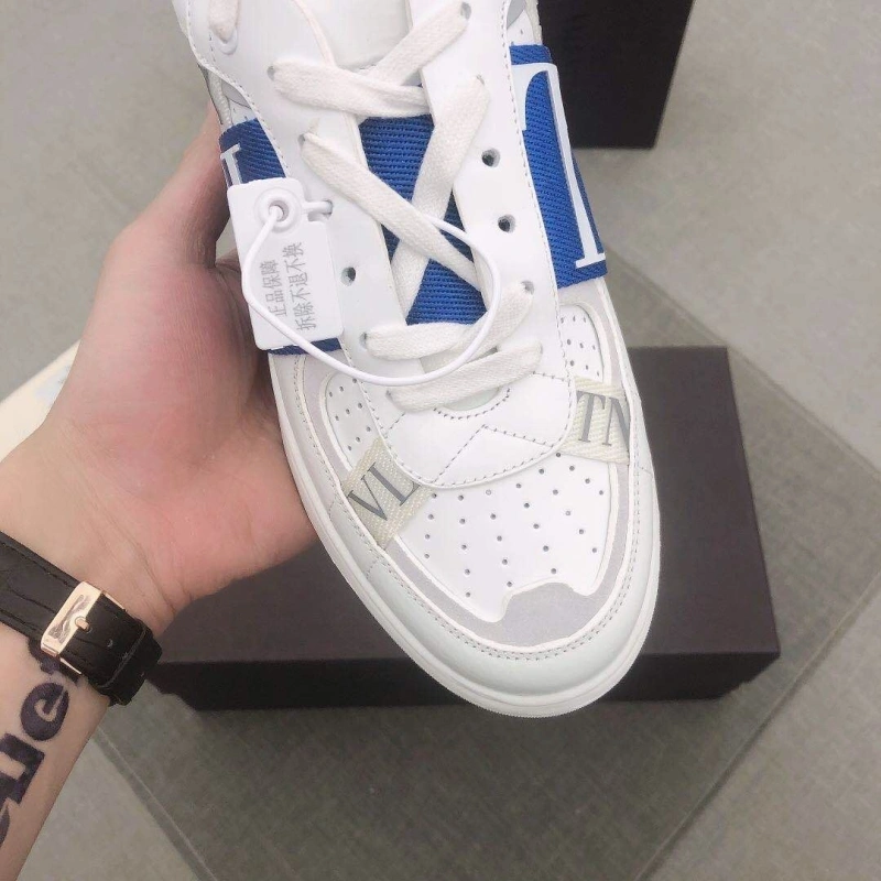 Compact Vxlxntino Sneakers 231557