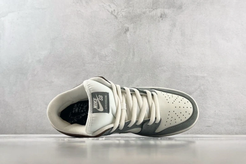 Trendsetting Nxkx Sneakers 199920