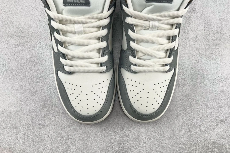 Trendsetting Nxkx Sneakers 199920