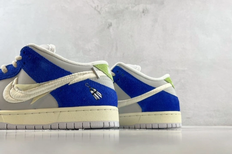 Flexible Nxkx Sneakers 199898