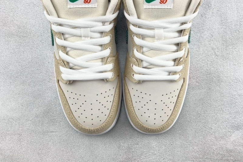 Trendsetting Nxkx Sneakers 199901