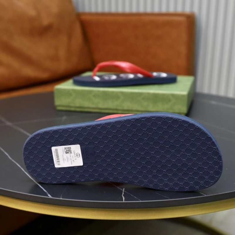 Gxccx Slippers Timeless 164219