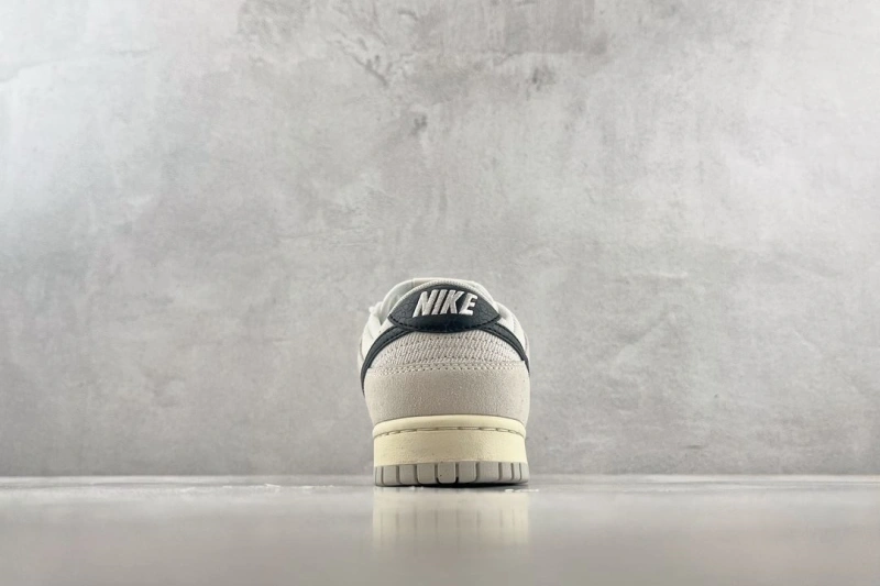 Minimalist Nxkx Sneakers 199876