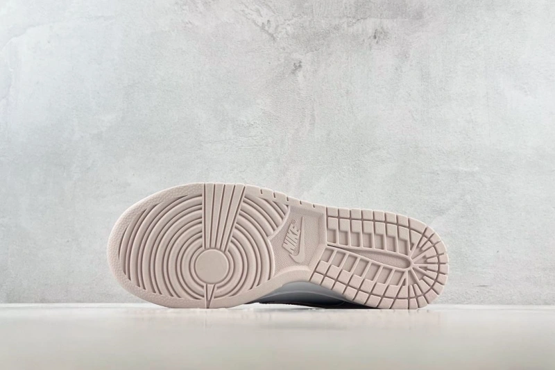 HighQuality Nxkx Sneakers 199841