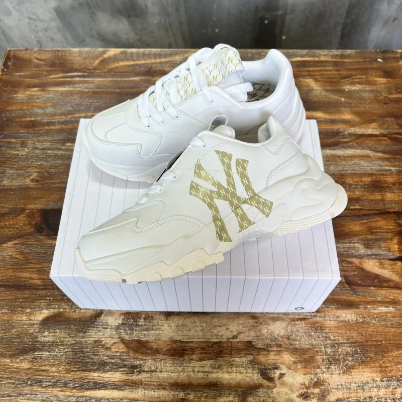 Bold Gxccx Sneakers 163994