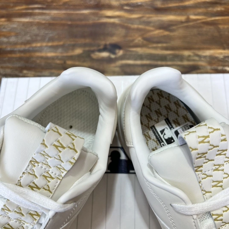 Bold Gxccx Sneakers 163994