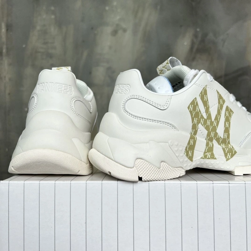 Bold Gxccx Sneakers 163994