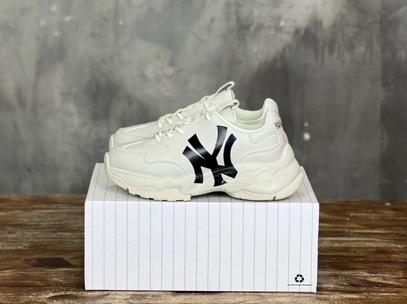 Gxccx Sneakers Modern 163976