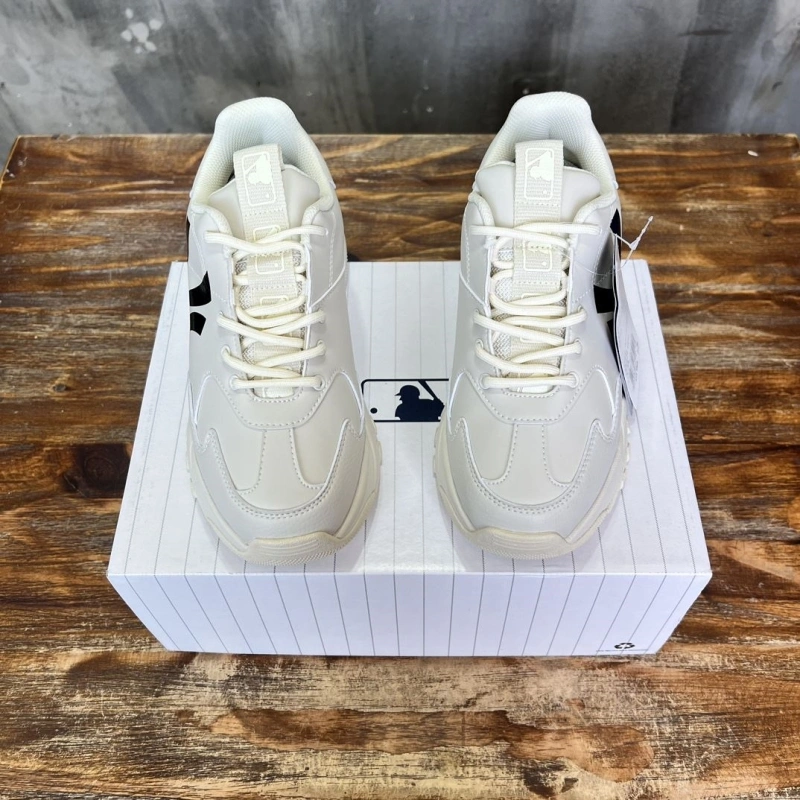 Gxccx Sneakers Modern 163976