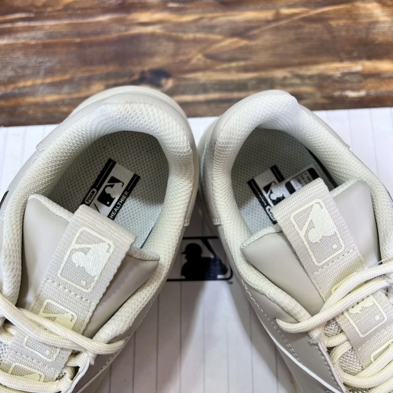 Gxccx Sneakers Modern 163976
