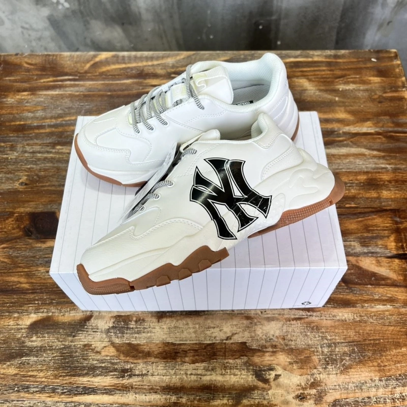 Gxccx Sneakers Popular 163980