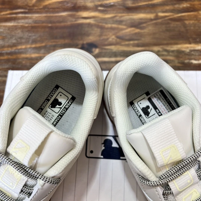 Gxccx Sneakers Popular 163980