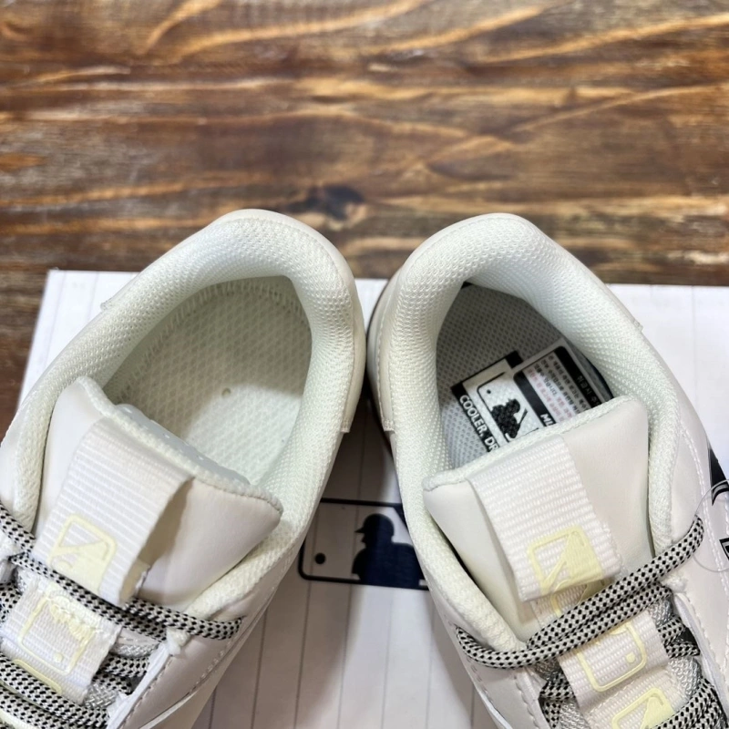 Gxccx Sneakers Popular 163980