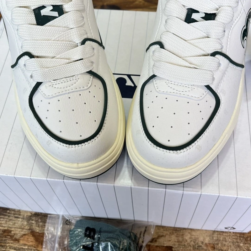 Lightweight Gxccx Sneakers 163970
